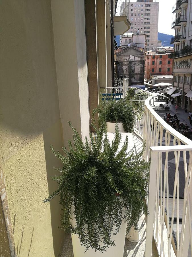 Galleria 38 La Spezia Exterior photo